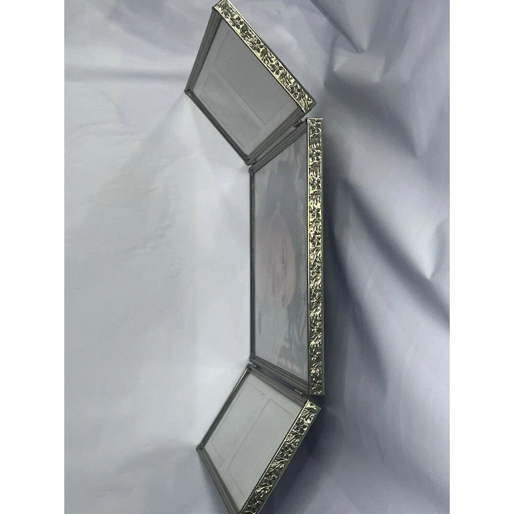 Vintage 1960s TriFold Folding Picture Frame 8x10 Center original stock display